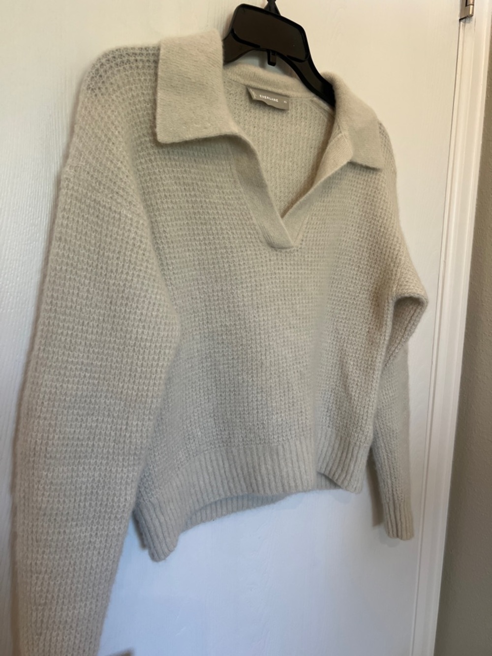 Everlane The Alpaca Waffle-Stitch Cropped Polo Sweater in Almond - Picture 3 of 8